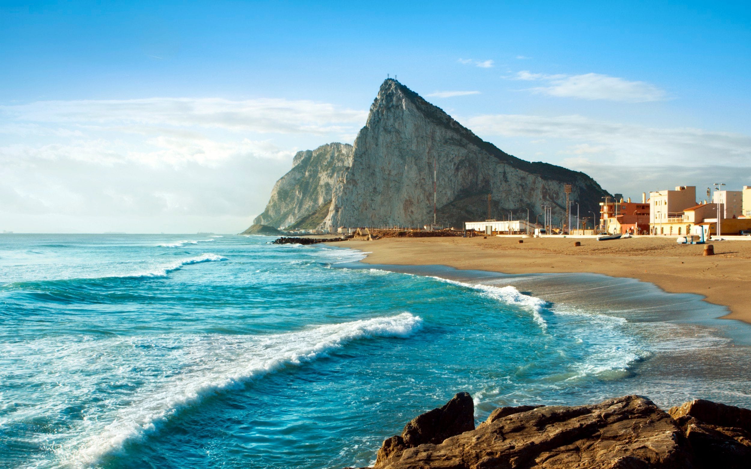 Travelling to Gibraltar? All you need to know for a hassle-free trip